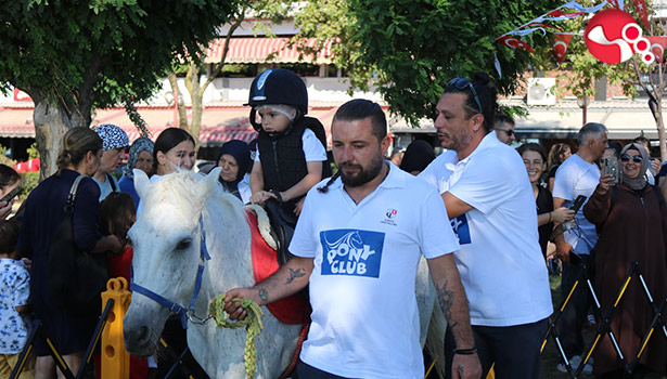 ÇOCUKLAR OLDUKÇA HEYECANLIYDILAR....
