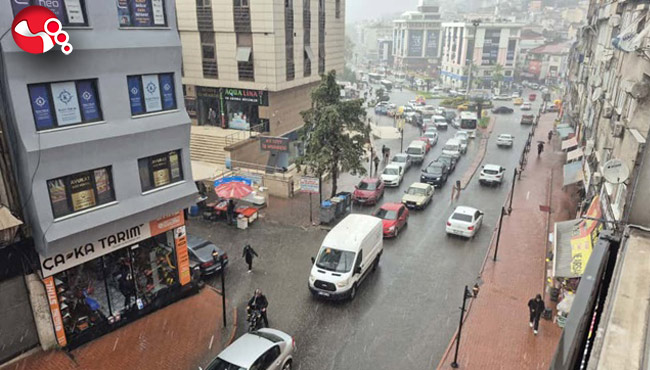 Aniden bastırdı… Vatandaşlar zor anlar yaşadı…