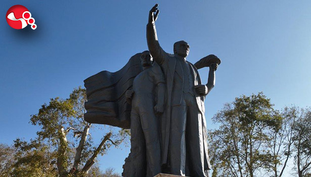 Özenle boyandı....