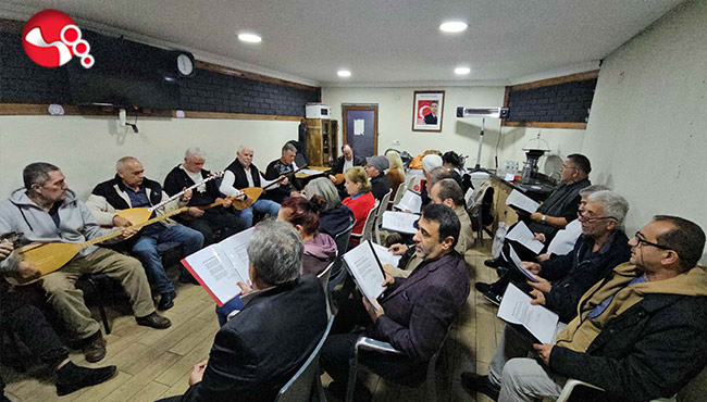 Engelliler korosu türkülerle engelleri aşıyor