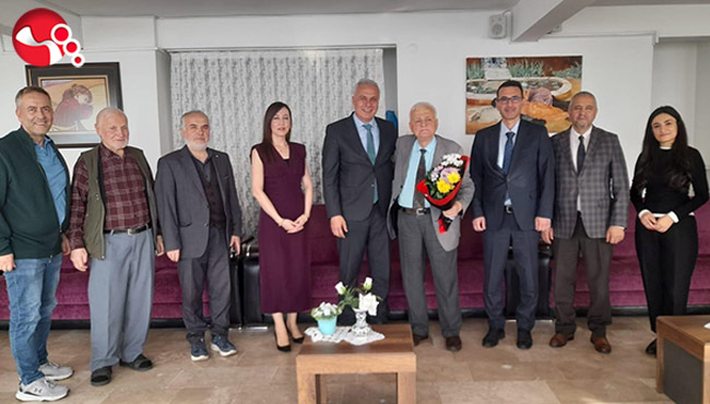 Öğretmenler Günü Vefayla Taçlandı....