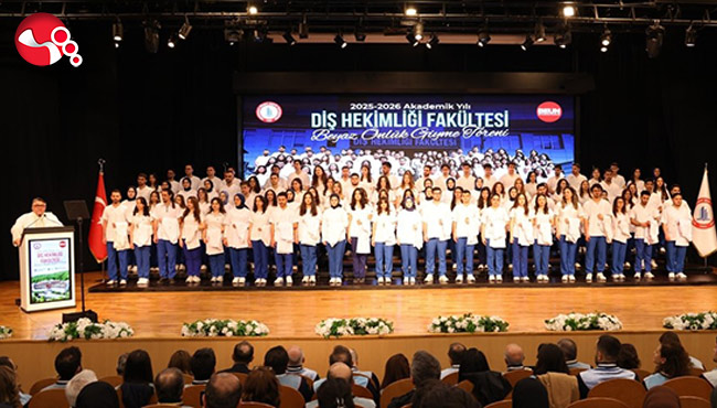 Geleceğin diş hekimleri beyaz önlüklerini giydi