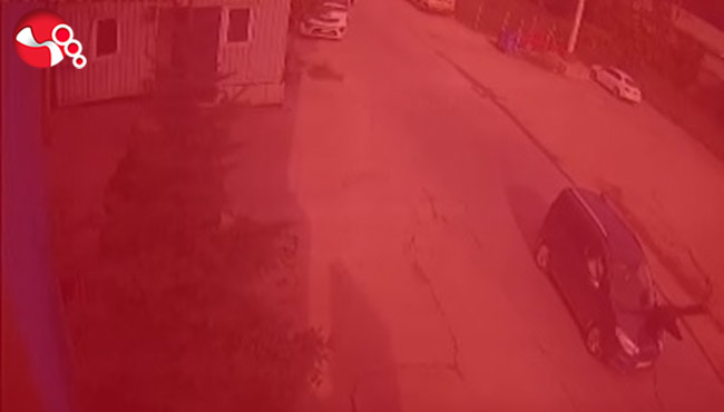 Yolun karşısına geçecekti!....