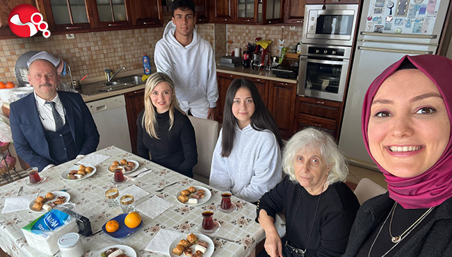 Emekli öğretmene vefa ziyareti