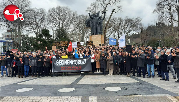 “GEÇİNEMİYORUZ”
