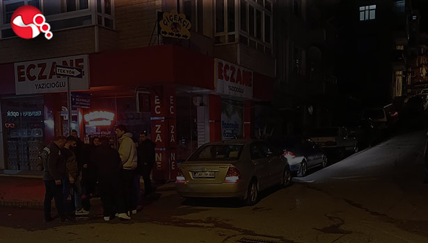 Motosikletle otomobil çarpıştı