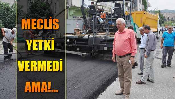 ÇALIŞMALARI İNCELEDİ... GAZETECİLERE BİLGİ VERDİ...