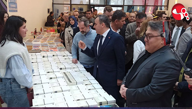 Bastonpark Kitap Fuarı açıldı