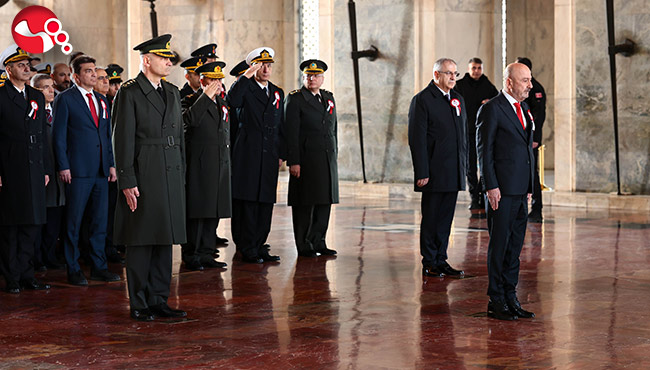 OYAK’tan 65’inci kuruluş yıl dönümünde Anıtkabir’e ziyaret