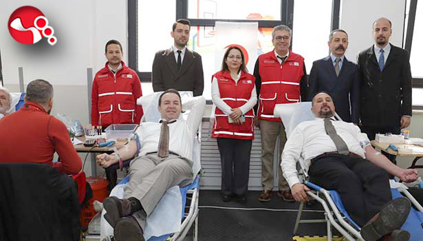 Maarifin kalbi kan bağışında atıyor.....