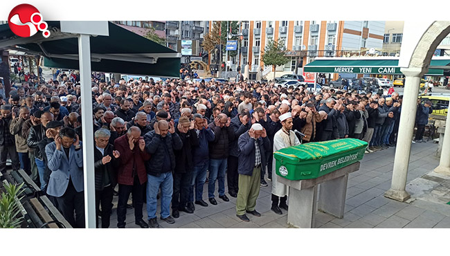 Devrek’in sevilen kalay ustası son yolculuğuna dualarla uğurlandı
