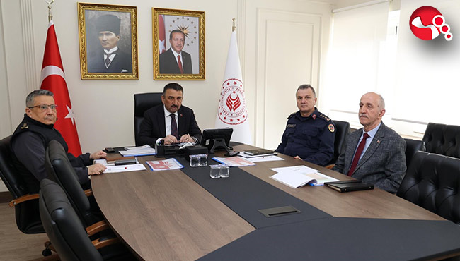 Vali Bektaşoğlu güvenlik toplantısına katıldı