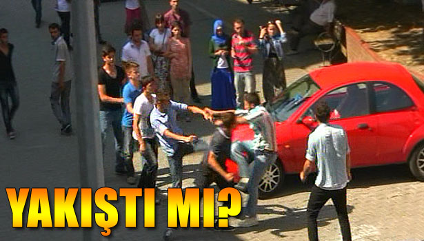 GENÇLER 'KIZLAR BAYRAMI'NDA BİR ARAYA GELDİ