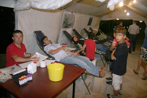 80 ÜNİTE KAN TOPLANDI..