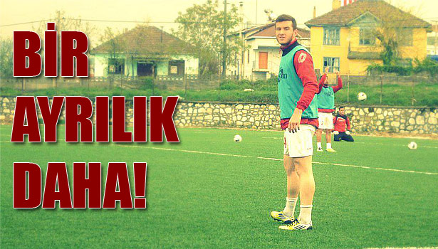 AKÇAKOCASPOR'DA BİR AYRILIK DAHA