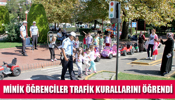 ÖĞRENCİLER TRAFİK KURALLARINI ÖĞRENDİ