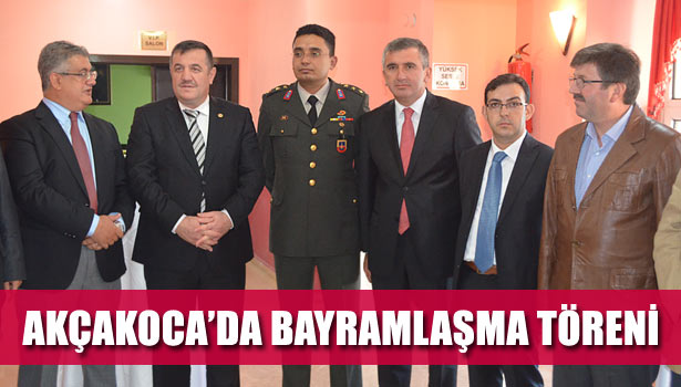 AKÇAKOCA'DA BAYRAMLAŞMA TÖRENİ