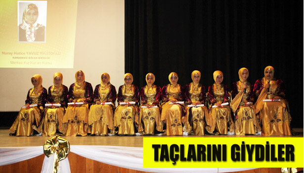 TAÇLARINI GİYDİLER