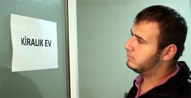 EV SAHİBİ VE KİRACILAR ŞOKTA