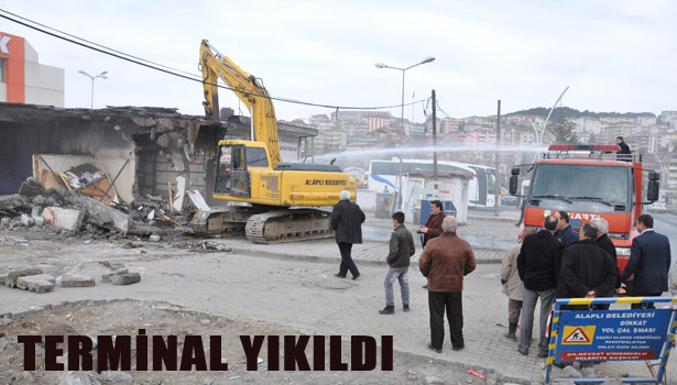 TERMİNAL YIKILDI