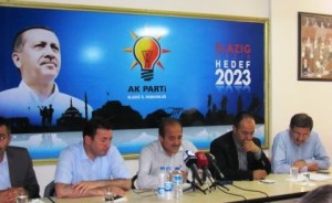AK PARTİLİ BAŞKANLAR VE YÖNETİCİLER DİYARBAKIRDA BULUŞTU..