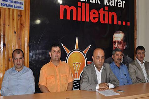 AKP İlçe Başkanı Öztürk Erdemirin çizgiyi aşmamasını istedi!..
