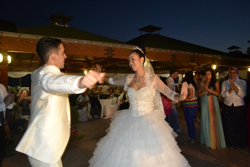 ALAPLIYA ÇİNLİ GELİN GELDİ..