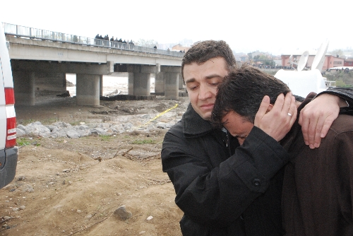 ANNE VE BABAMIZ HAYATLARI BOYUNCA HİÇ AYRILMADI..