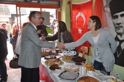 ANNELER DERNEĞİ?NİN KERMESİNE ZİYARET..