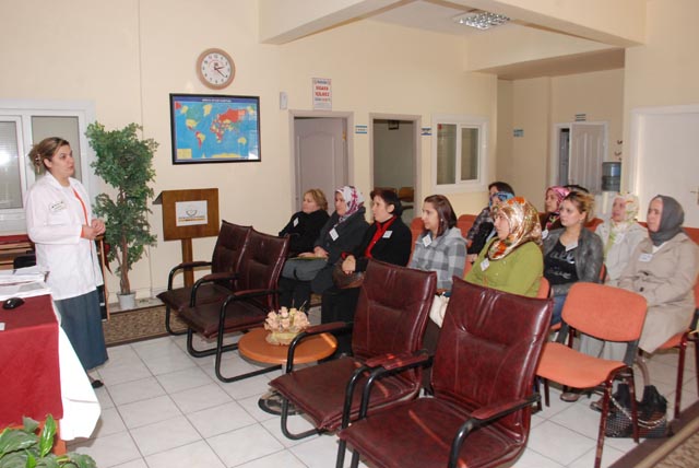 ANNELERE SEMİNER...