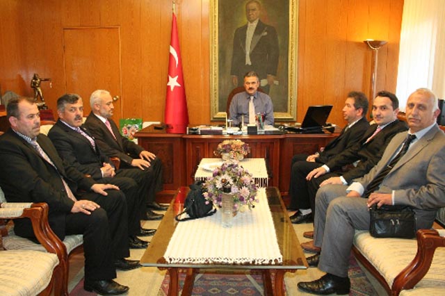 VALİ AYYILDIZI ZİYARET ETTİLER...