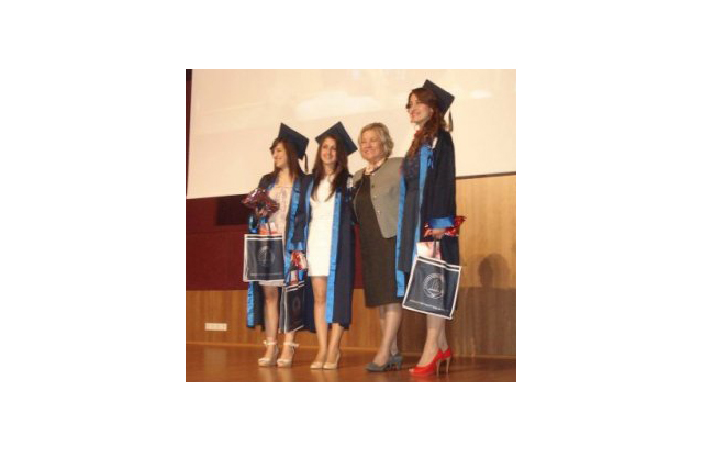 Babasının eserine sahip çıkıyor...