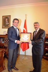 BEÜ VE YUNUS EMRE ENSTİTÜSÜNDEN İŞBİRLİĞİ PROTOKOLÜ..