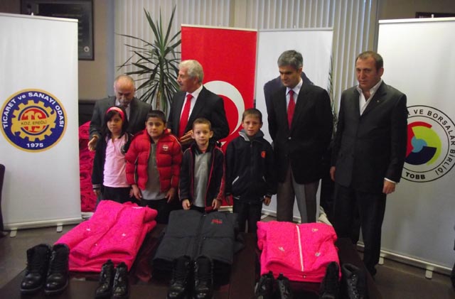 BOT VE MONT YARDIMINDA BULUNDULAR...