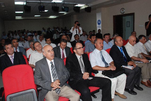 BU TOPLANTI ÖNEMLİYDİ...