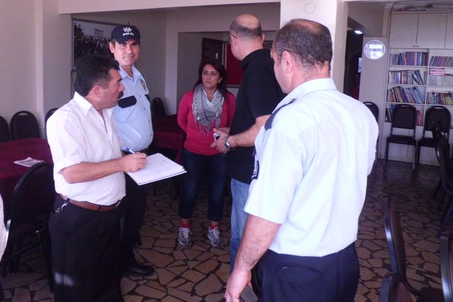 CHPYİ POLİS BASTI!