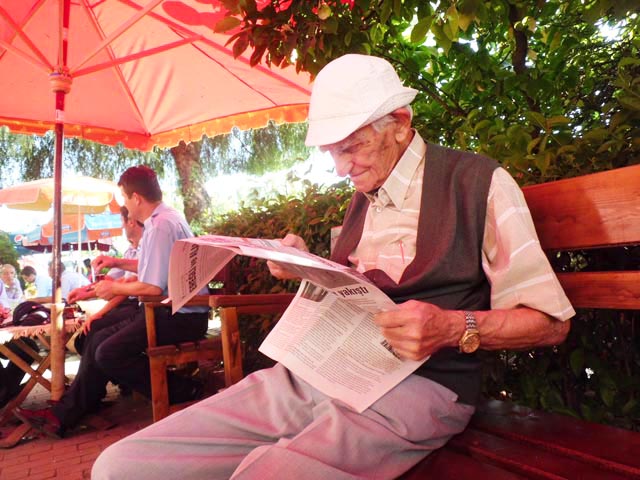 ÇİMENOĞLU İMRENDİRİYOR...