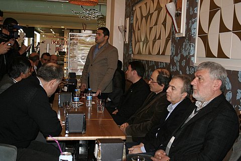 DAYANIŞMA VE KAYNAŞMA TOPLANTISINDA BİR ARAYA GELİNDİ..