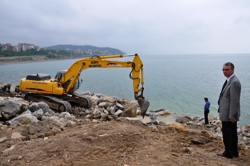 DOLGU ALANINDA ÇALIŞMALAR SÜRÜYOR..