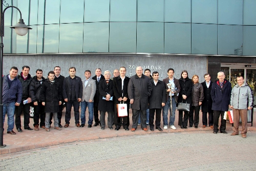 DURUKAN: ÇALIŞMAK, EMEK VERMEKLE, ARAŞTIRMAKLA ÇIKIYOR..