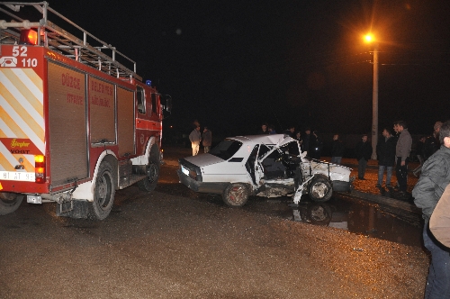 DÜZCEDE KAZA: 3 KİŞİ YARALANDI..