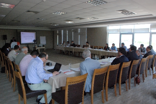 EN ÇOK SOKAKTA ÇALIŞAN ÇOCUKLAR CİNSEL İSTİSMARA UĞRUYOR..