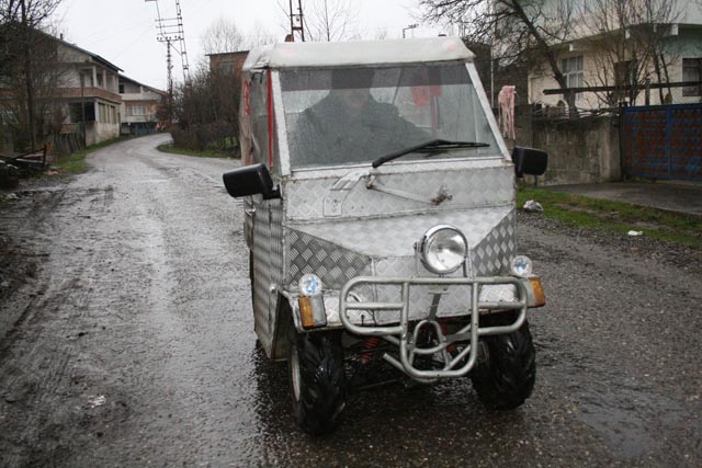 ENGELLİ ARACINI NE HALE GETİRDİ...