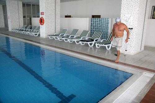 ENGELLİ YÜZÜCÜ ALTIN MADALYA İÇİN YARIŞACAK..