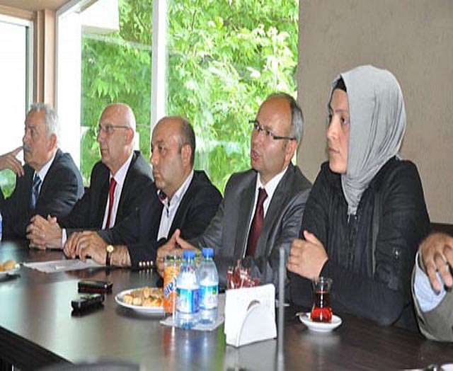 Ercan Candan basın toplantısı yaptı...