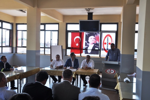 ERDEMİRSPORUN YENİ YÖNETİM VE DENETİM KURULU..