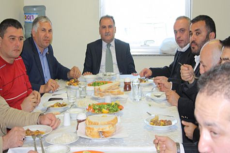 ERDOĞANA ZİYARET..