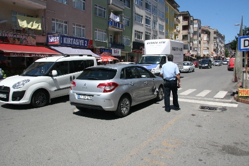 EREĞLİ DE TRAFİK KAZASI: 1 YARALI..