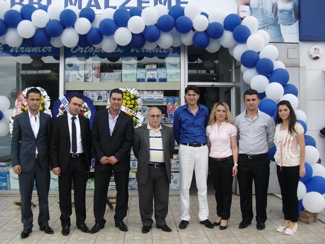 Ereğlide dev bir medikal mağazası açıldı...