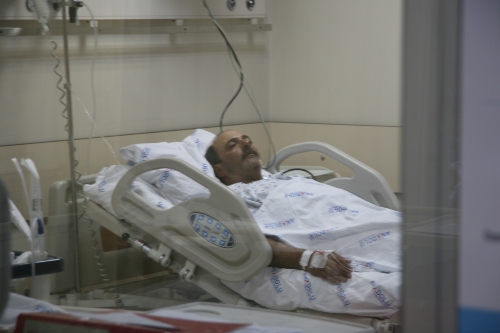 EREĞLİDE YILDIRIM DÜŞTÜ: BİRİ AĞIR 3 YARALI..